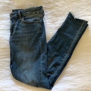 Uniqlo Distressed Skinny Jeans